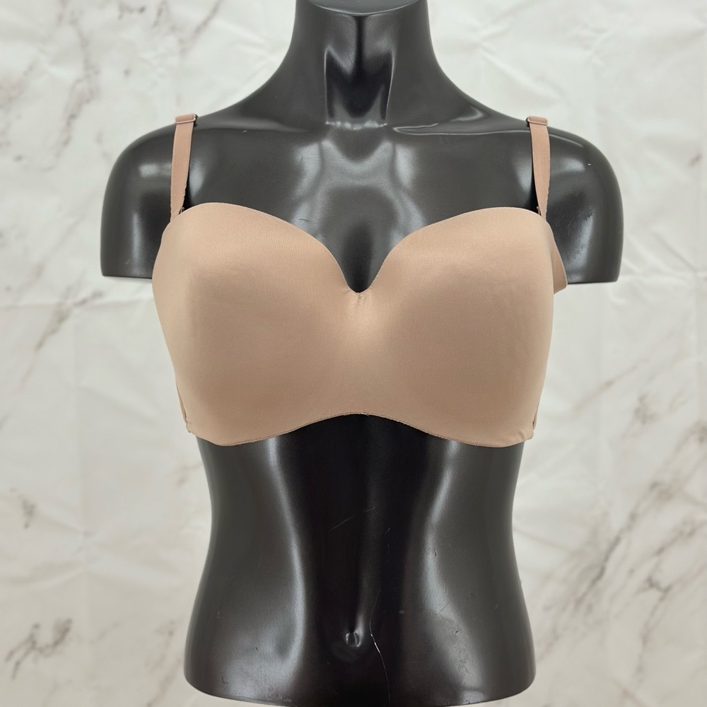 Victoria’s Secret Body by‎ Victoria Lined Strapless Bra Tan
